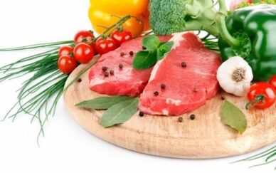 Bei einer Osteochondrose der Brustwirbelsäule ist eine gesunde Ernährung angezeigt